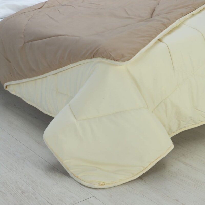 Microfiber Reversible Ac Quilt - Vibgyor Quilt - Image 9