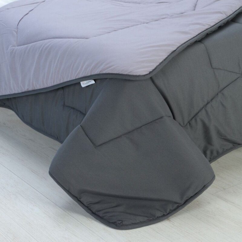 Microfiber Reversible Ac Quilt - Vibgyor Quilt - Image 11