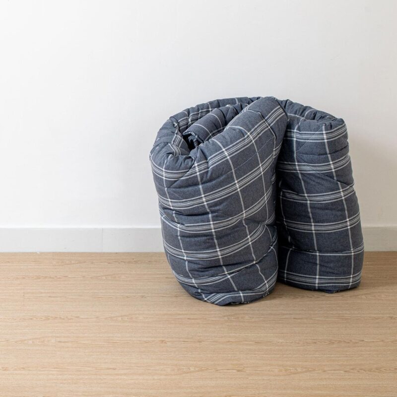 White Cottage Lightweight Ready To Use Quilt, Comforter - Image 92